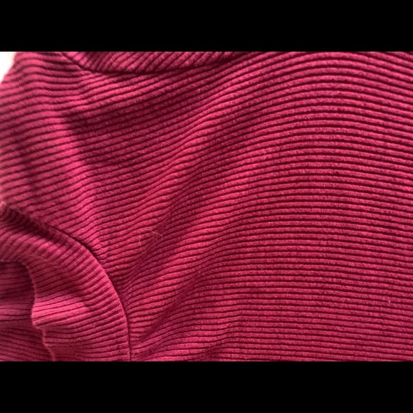 ☘️Ribbed Mock Neck Shirt with Bell Sleeve - Picture 3 of 3